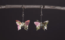 Load image into Gallery viewer, 3B-31(Handmade Washi butterfly earrings)
