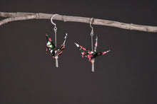 Load image into Gallery viewer, CRNN-49  (Origami paper crane earring)
